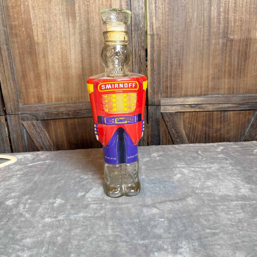 Vintage 1998 Smirnoff Nutcracker Bottle Toy Soldier Vodka Glass Decanter